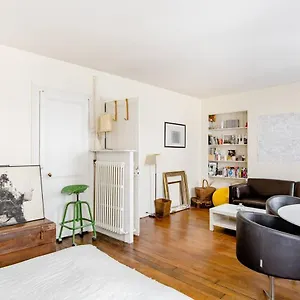  Homestay Bel Ile Saint Louis, Centre